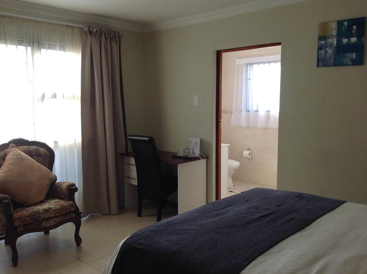 Vinolux Guest House Mthatha Dış mekan fotoğraf